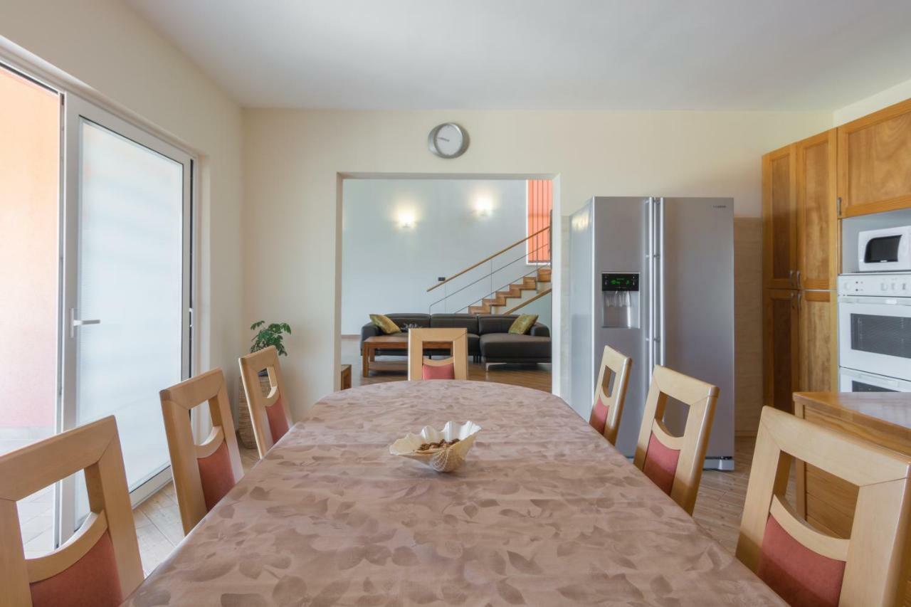 Holiday Home Matela ザダル エクステリア 写真