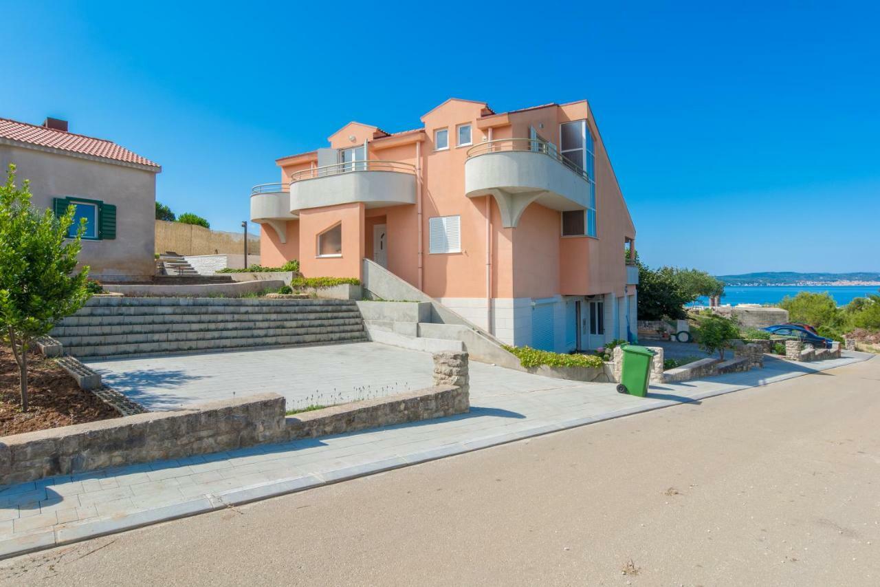 Holiday Home Matela ザダル エクステリア 写真
